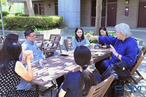 Tea Break with Raymond McCauley